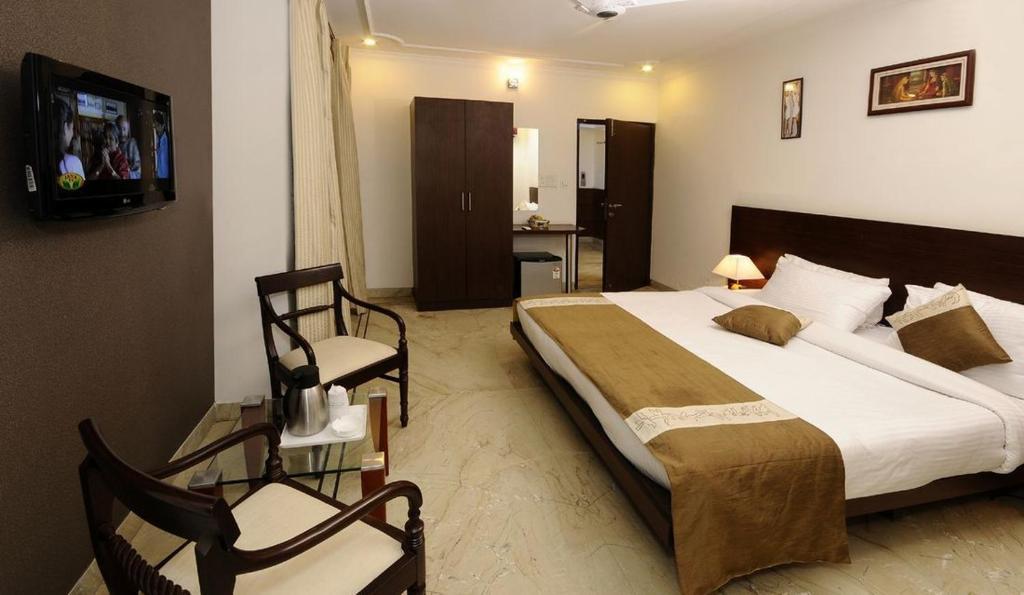 Airport Hotel Goodluck Ню Делхи Стая снимка